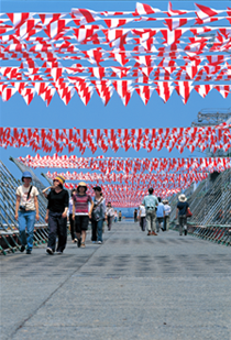 横浜トリエンナーレ2005